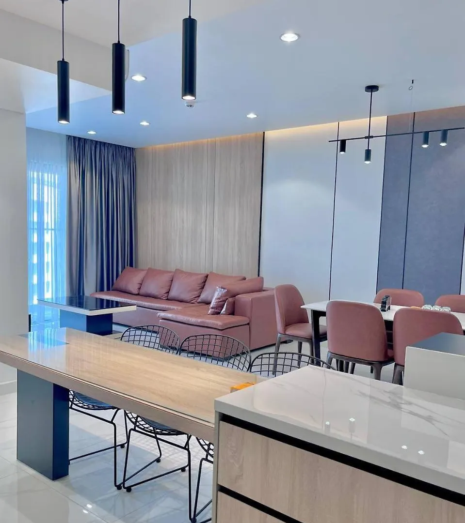 Cho Thue Can Ho 3Pn2Wc 117M2 Diamond Alnata Celadon City Tan Phu 호치민 0*,  베트남